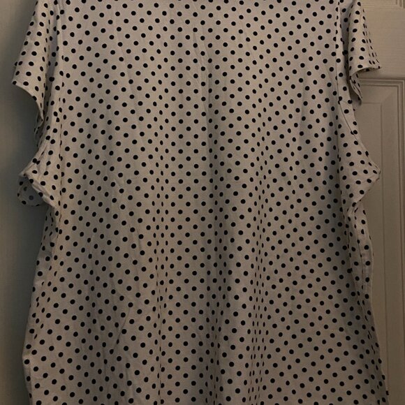 2x, polka dot tee shirt - Picture 3 of 3